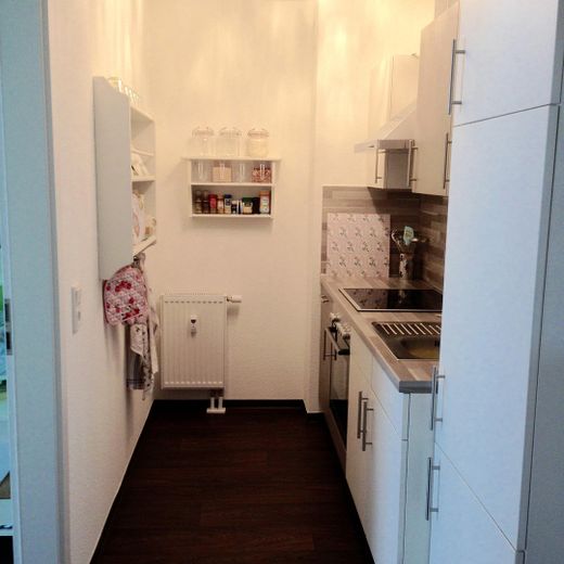 Moderne 2 Zimmer Eigentumswohnung in Marburg mit Terrasse und Parkhausplatz – Foto 3