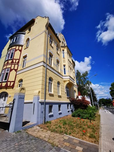 2,5  Raum Whg. in Jugendstil Villa zu vermieten – Hausansicht Strassenseite