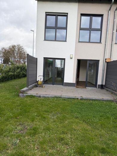 Großzügiges Endreihenhaus mit großem Garten – Foto 2