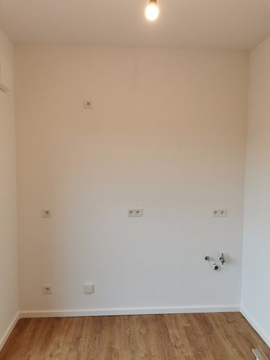 Erstbezug: schöne 21 m² 1-Zimmer-Whg. mit Einbauküche, Balkon u. angrenz. Dachterrasse in Schöneberg – Foto 2