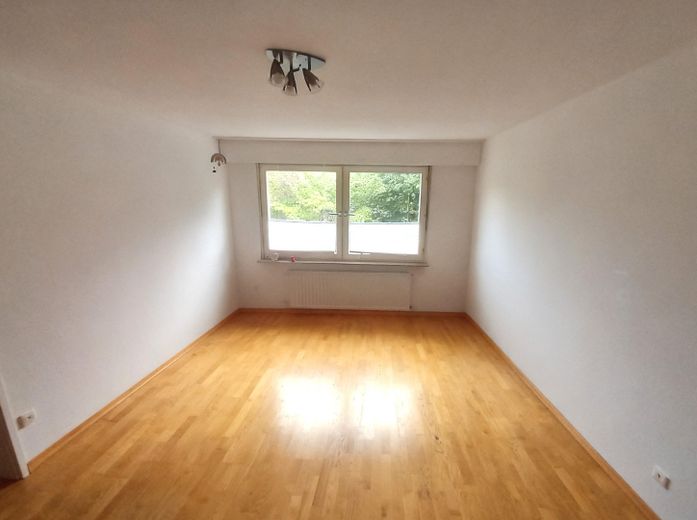 Münih yakınlarında Zorneding’de bakımlı sıra ortası ev – Schlafzimmer 2