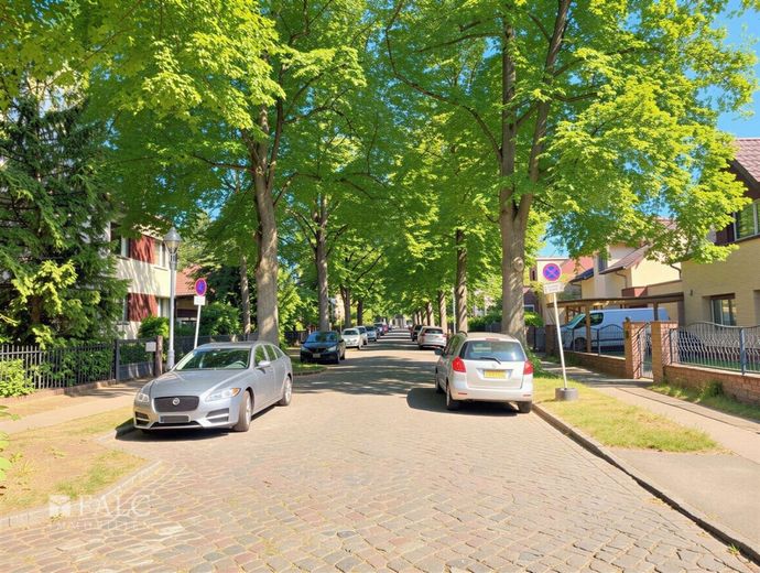 Selten, aber wahr - 2 Mehrfamilienhäuser auf exklusivem Wassergrundstück – Umgebung