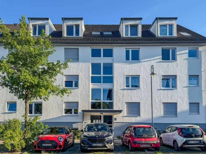 Vermietete 1-Zimmer Wohnung mit großem Balkon & Tiefgaragenstellplatz in Schönfließ – Foto 1