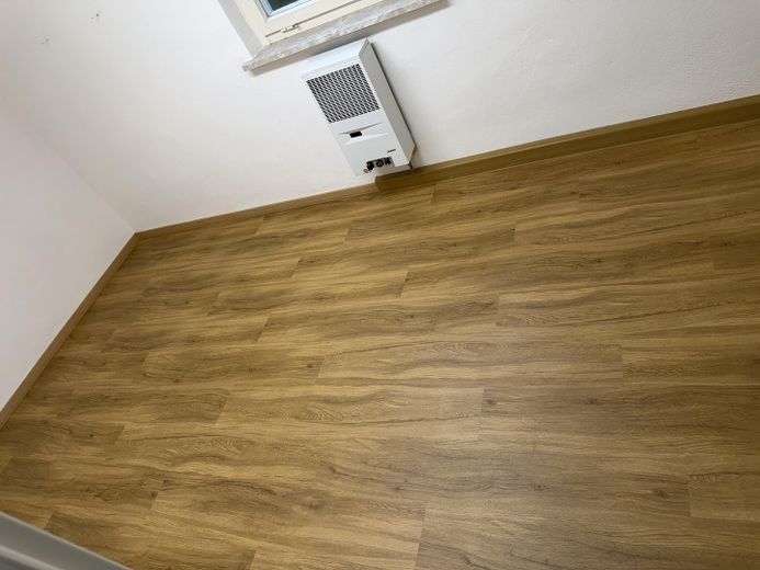 Attraktive Gewerbefläche in Bayreuth – große helle Fensterfront & separater Lagerraum – फोटो 10