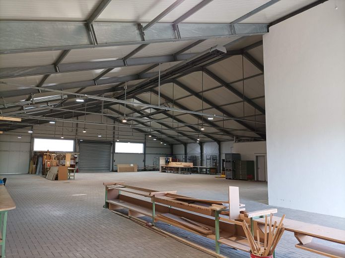 Blick in große Halle