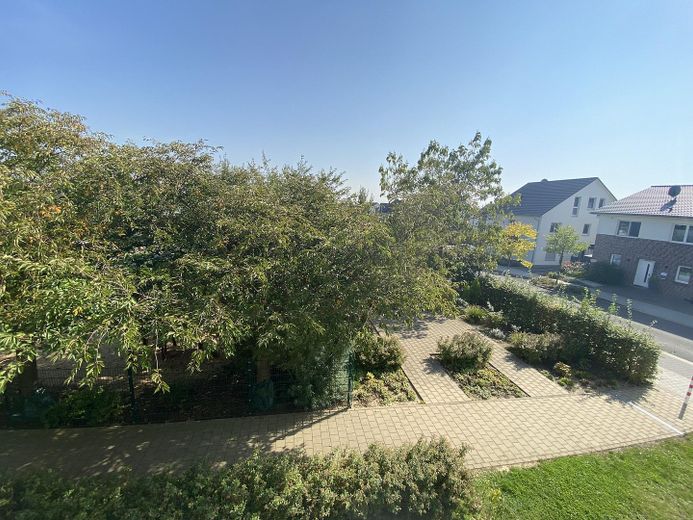 Barrierefreie 2-Zimmer Wohnung mit großem Balkon – Ausblick vom Balkon
