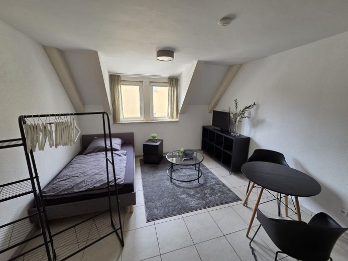 Wohn/Schlafzimmer