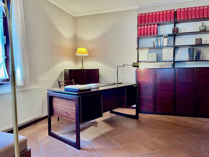 Arbeitszimmer EG
