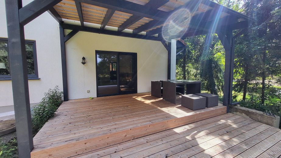 Überdachte Terrasse