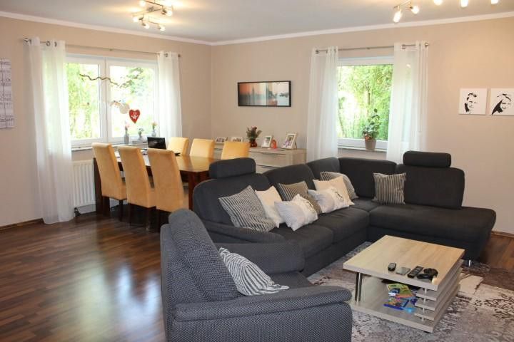 Wohnung in eigenem Haus – Wohnzimmer