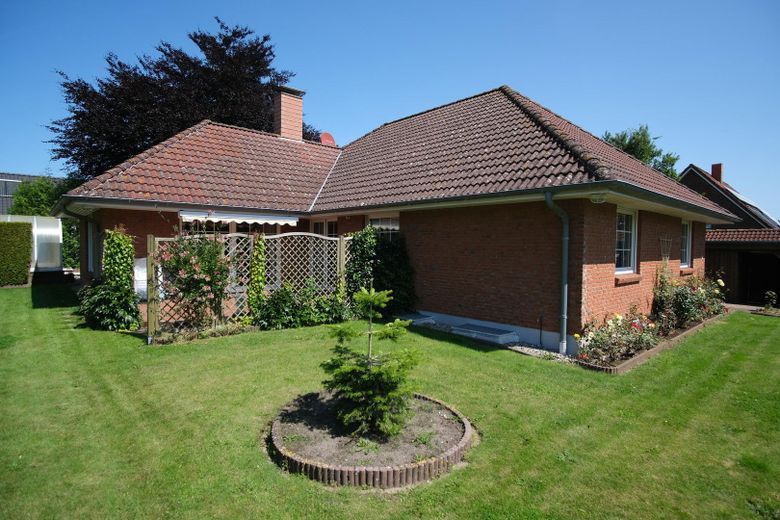 Garten mit Terrasse