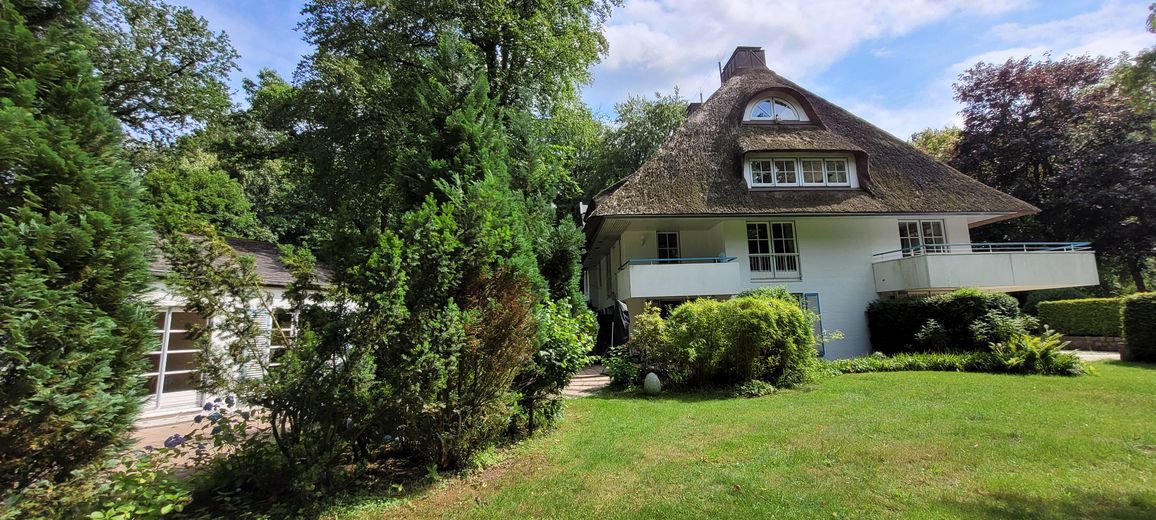 Condominium near Alsterwanderweg Poppenbüttel – Außenansicht vom Garten