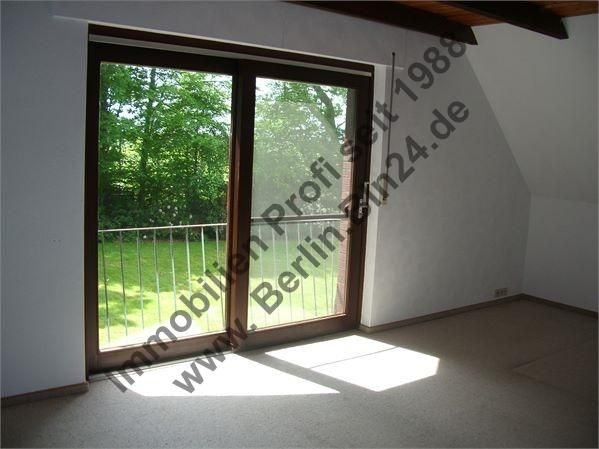 Haus + Garten + neuem Wannenbad - zur Miete – Burh. 43 außen 024