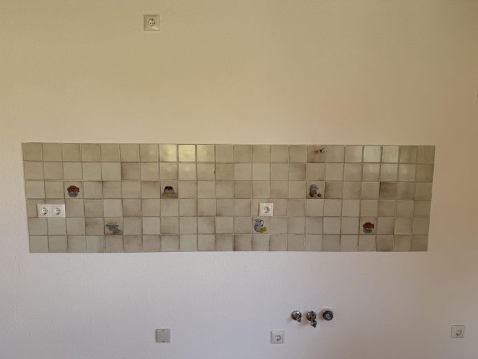 Attenkirchen 2 Zi Whg EG 63qm frisch renoviert mit Garten und SP – Küche