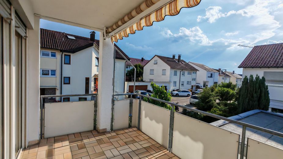 großer Balkon