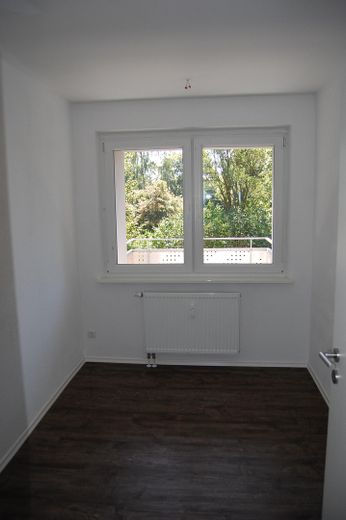 Freundliche sanierte 4-Zimmer-Wohnung zur Miete in Selb ab September – Arbeitszimmer
