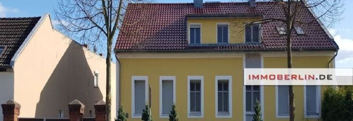 IMMOBERLIN.DE - Exzellentes Anwesen mit sanierten Gebäuden & Grundstückspotential