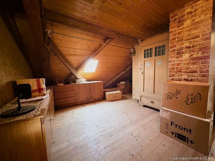 Historischer Charme trifft neue Möglichkeiten - Ihr zukünftiges Zuhause mit Potenzial in Waldershof – VUB0002420-14