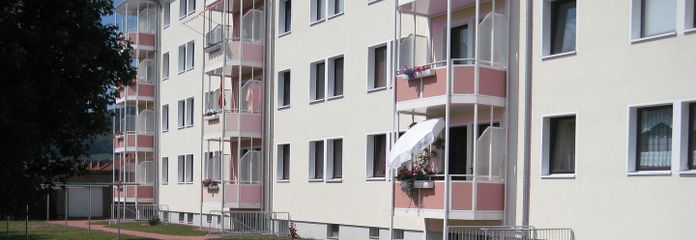 3 RW 60 qm 293€ kalt/396€ warm Balkon – Rückseite