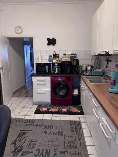 Piso de 3 habitaciones en Ischeland con uso compartido del jardín, ¡incluye cocina amueblada! – Foto 14