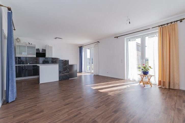 Moderne Villa / als Doppelthaushälfte mit 5 Zim. in Hamburg Nähe – Foto 3