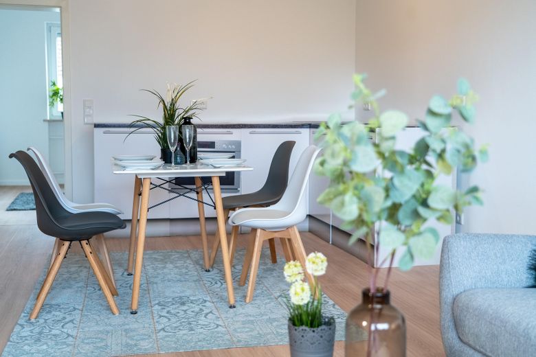 Küche mit Essbereich