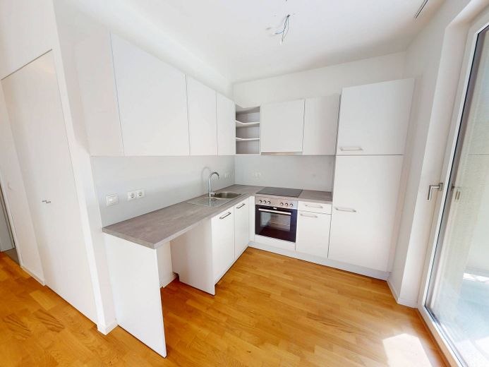 Moderne 2-Zimmer-Wohnung mit 2 Balkonen und EBK in 'Ferdinand's Garden' – Ansicht II: Wohnzimmer mit of…