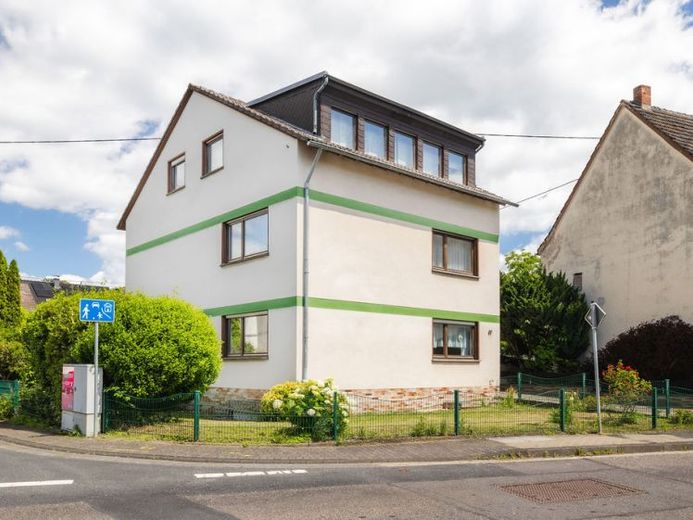 Familienhaus in TOP Lage von Bendorf-Sayn mit Garten, Garage und viel Wohnraum – Foto 1
