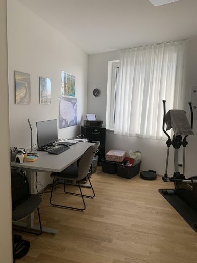neuwertiges Luxus-Penthouse mit exklusiver Ausstattung  und traumhaften Weserblick in erster Reihe – Arbeitszimmer