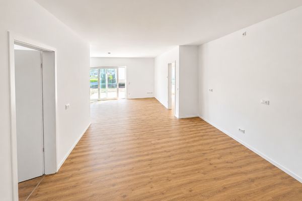 Abitare con stile: appartamento al piano terra di 4 locali con terrazza nel quartiere delle ville