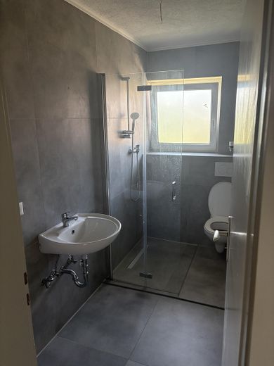 Helle 2-Zimmer-Wohnung mit Balkon und Außenstellplatz in beliebter Lage von Schwäbisch Hall – Foto 6