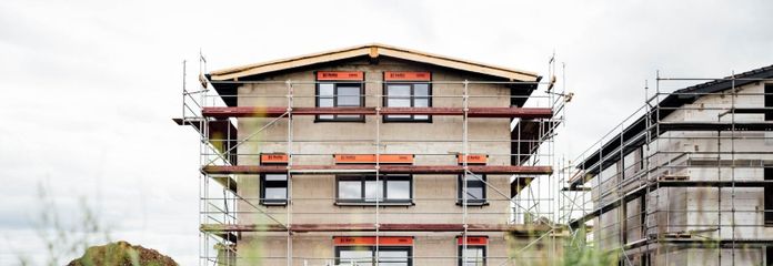 Exclusiva vivienda pareada de nueva construcción junto al campo: vida moderna en Niederzier – Gartenansicht