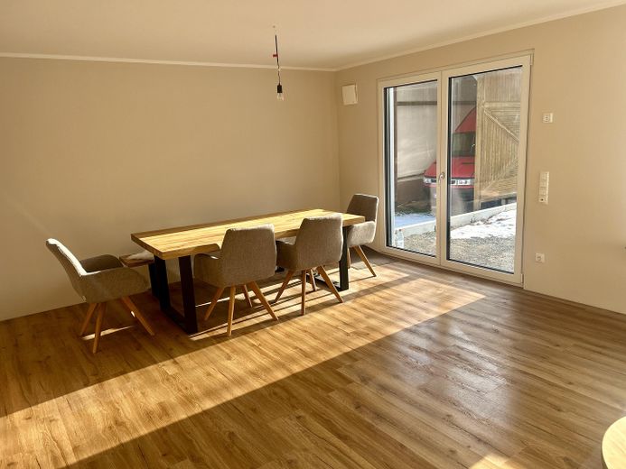 Hochwertiger Design-Neubau in Trennfurt (Von Privat) – Essbereich