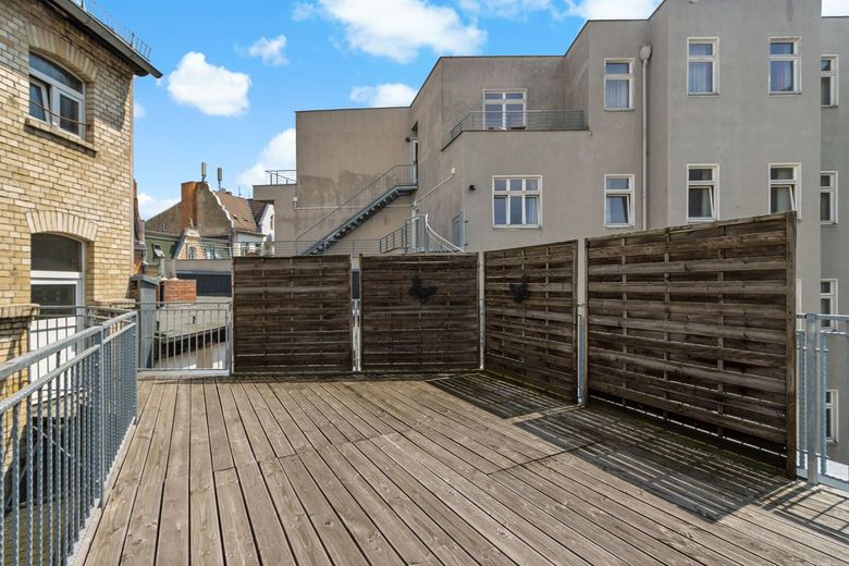Citywohnung mit Terrasse – Terrasse