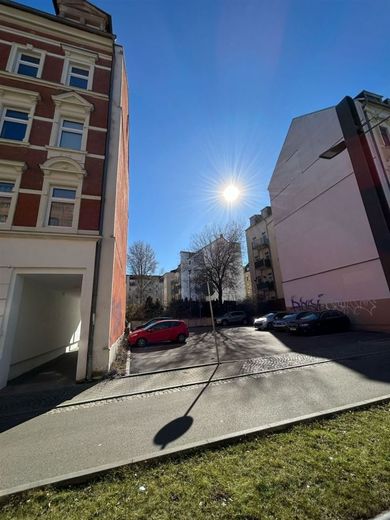 Drugi najem po remoncie.! Kompaktowe loft 1-pokojowe w oficynie z prysznicem i laminatem w centralnej lokalizacji! Kuchnia w zabudowie możliwa. – PHOTO-2025-03-03-12-25-18_2