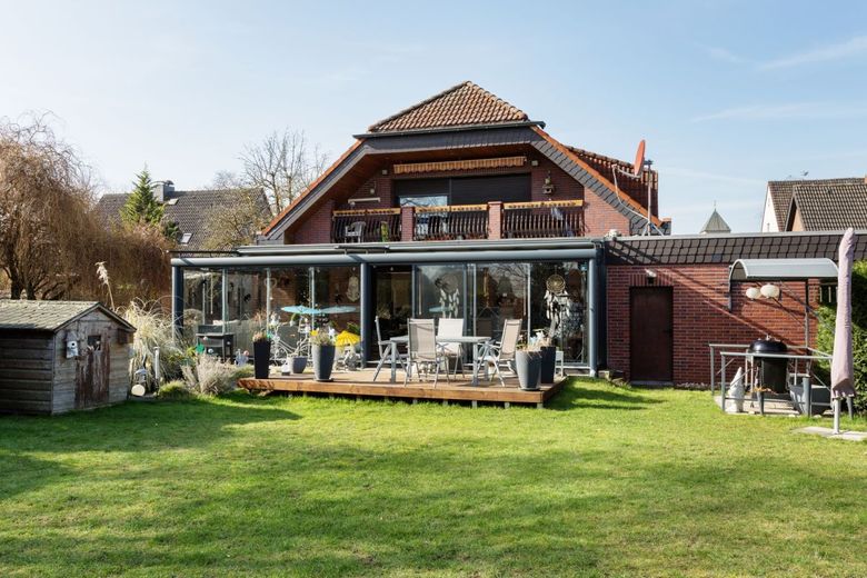 TerrasseundGartenansicht