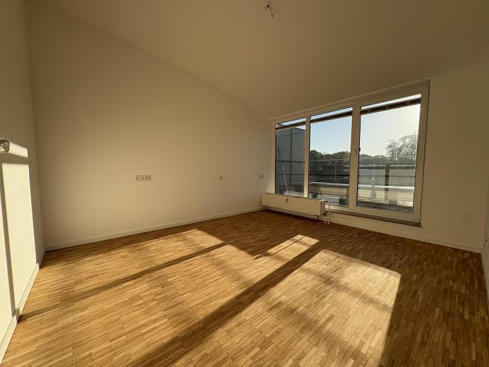 Barrierefreie Dachgeschosswohnung mit großer Sonnenterrasse (provisionsfrei!) – Schlafzimmer
