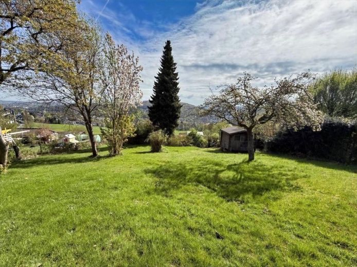 Modernes Familienparadies in Wuppertal-Heckinghausen -  kernsaniertes Einfamilienhaus mit Fernblick – Garten mit Fernblick