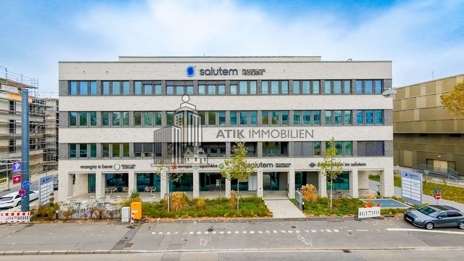 ATIK: Gesundheitszentrum Salutem: Attraktive Gastronomiefläche im Erdgeschoss – Drohnenaufnahme