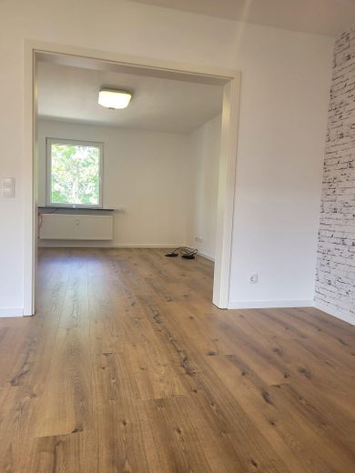 Blick vom WZ ins Arbeitszimmer