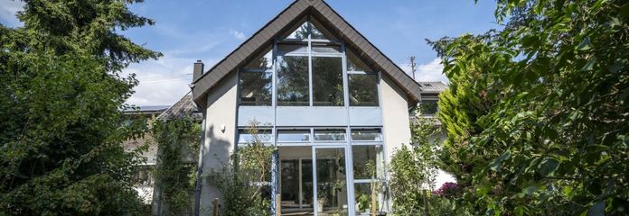 Hausrückseite