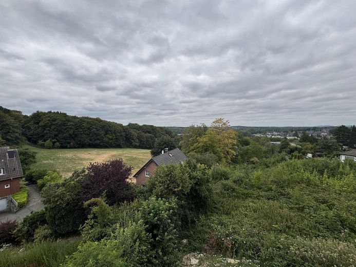 سكن حصري بإطلالة بانورامية – Aussicht