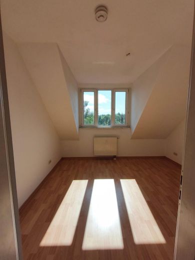 Schöne 3-Raumwohung in gepflegter Anlage – Kinderzimmer