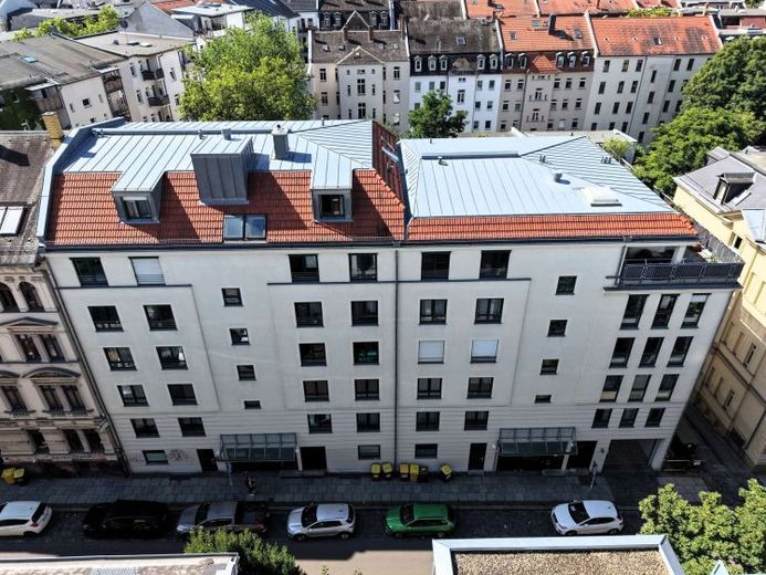 Lipsk-Südvorstadt, wolne od 01.08.! 2 pokoje, kuchnia, łazienka, balkon! – Photo 1