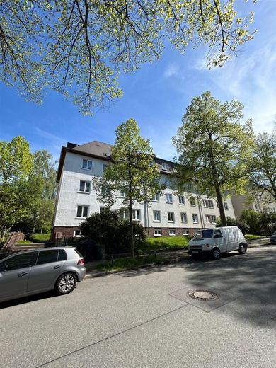 Großzügige 2-Zimmer mit Laminat, Balkon und Wannenbad zum Toppreis in ruhiger Lage! – PHOTO-2025-04-29-09-05-54_10