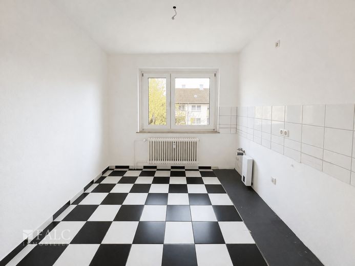 Top renovierte 2-Zimmer-Wohnung mit Balkon in Düsseldorf-Unterrath - sofort bezugsfrei – Küche