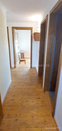 Bellissimo appartamento di 2 locali, arredato, 2º piano. – 857eae17e0dab77aff237fb6aad8503d95d1901c.jpg