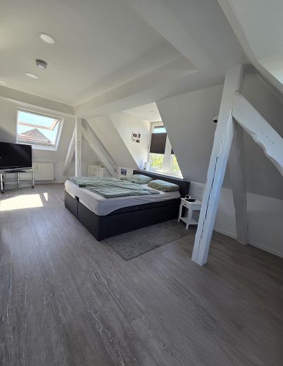 Apartamento ático de alta calidad de 3½ habitaciones, sin comisión y sin intermediario, con posibilidad de ampliación en el desván – Foto 24