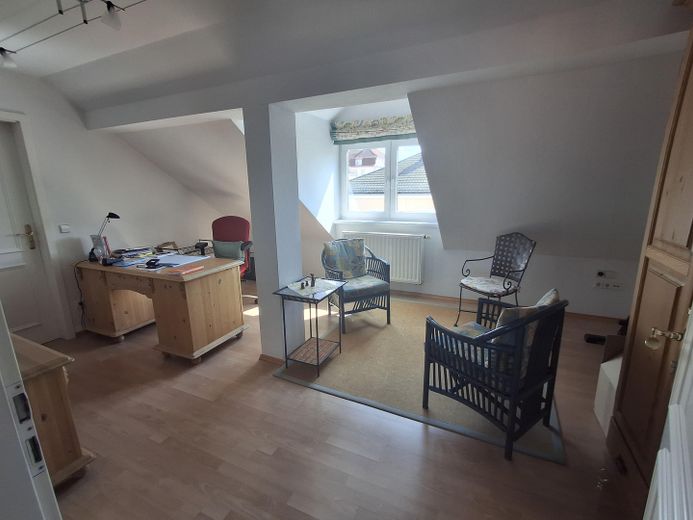 Penthousewohnung in Freiberg zu vermieten – Schlafzimmer