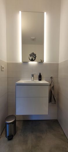 Casa a schiera d’angolo in 90530 Wendelstein-Großschwarzenlohe – Gäste-WC - EG